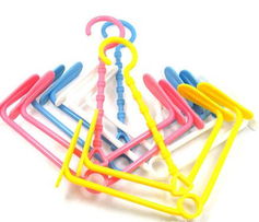 义乌日用百货批发新选择 竹炭纳米牙刷四只装详解